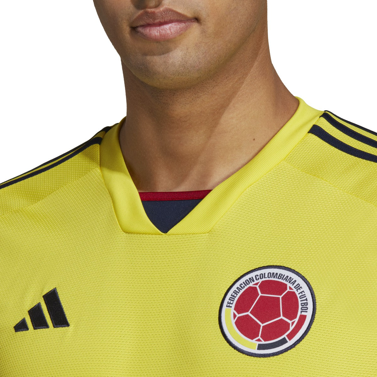  adidas Men's Soccer Colombia 2022 Home Jersey (Small