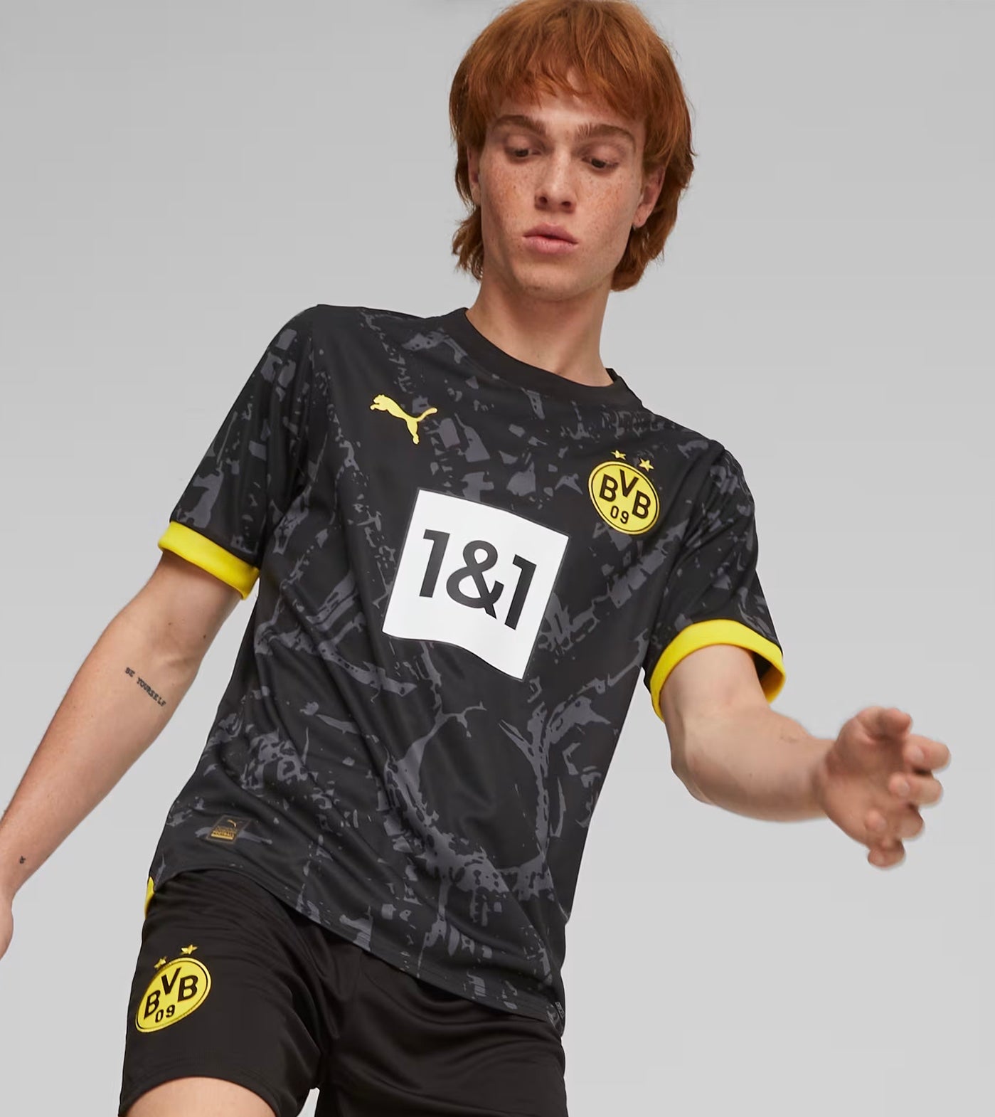 Borussia Dortmund 23/24 Away Men's Jersey 770612-02 Black/Yellow