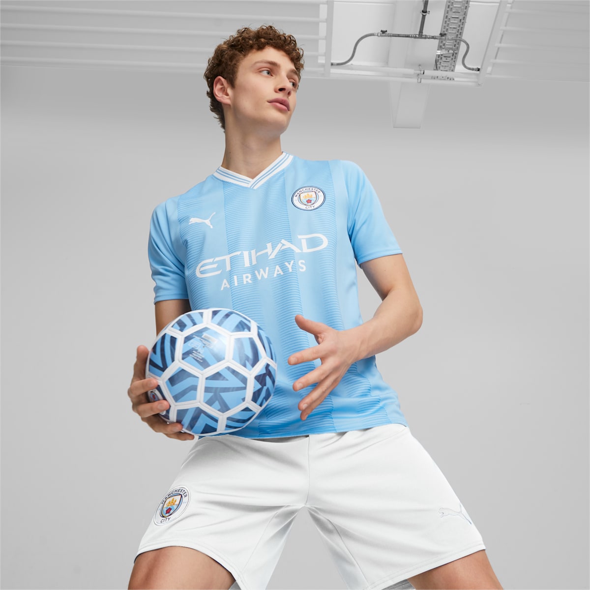 Puma Manchester City Adult Home Jersey 2023/24 770438 01