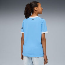 Load image into Gallery viewer, Puma Manchester City Home 25/26 Youth Jersey 780341 01