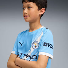 Load image into Gallery viewer, Puma Manchester City Home 25/26 Youth Jersey 780341 01