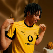 Load image into Gallery viewer, Borussia Dortmund 25/26 Replica Cup 780112 03
