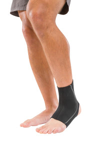 Mueller Sport Care Ankle Support