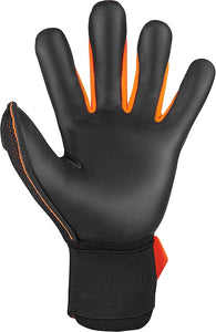 Reusch Attrakt Infinity Airvent Goalkeeper Gloves 5470755-7784