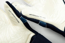 Load image into Gallery viewer, PUMA Future Pro Hybrid Goalkeeper Gloves 041842 05 NAVY/GREEN