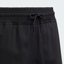 Load image into Gallery viewer, adidas Girls Club Tennis Climacool Shorts KB8002
