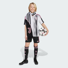 Load image into Gallery viewer, adidas Juventus 25/26 Home Jersey Youth JN5237