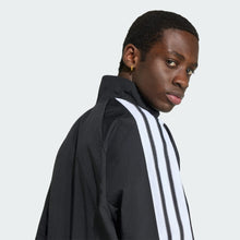 Load image into Gallery viewer, adidas Juventus Turin Home Anthem Jacket KV6740