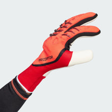 Load image into Gallery viewer, adidas Predator Pro FingerSave Goalkeeper Gloves JH3804