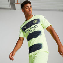 Load image into Gallery viewer, Puma Manchester City FC Third Jersey 2022/23 765734 03 FIZZY LIGHT-PARISIAN NIGHT