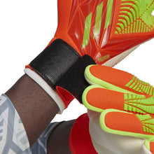 Load image into Gallery viewer, adidas Predator Competition Goalkeeper Gloves HC0619 SOLAR RED/TEAM SOLAR GREEN/TEAM SOLAR GREEN